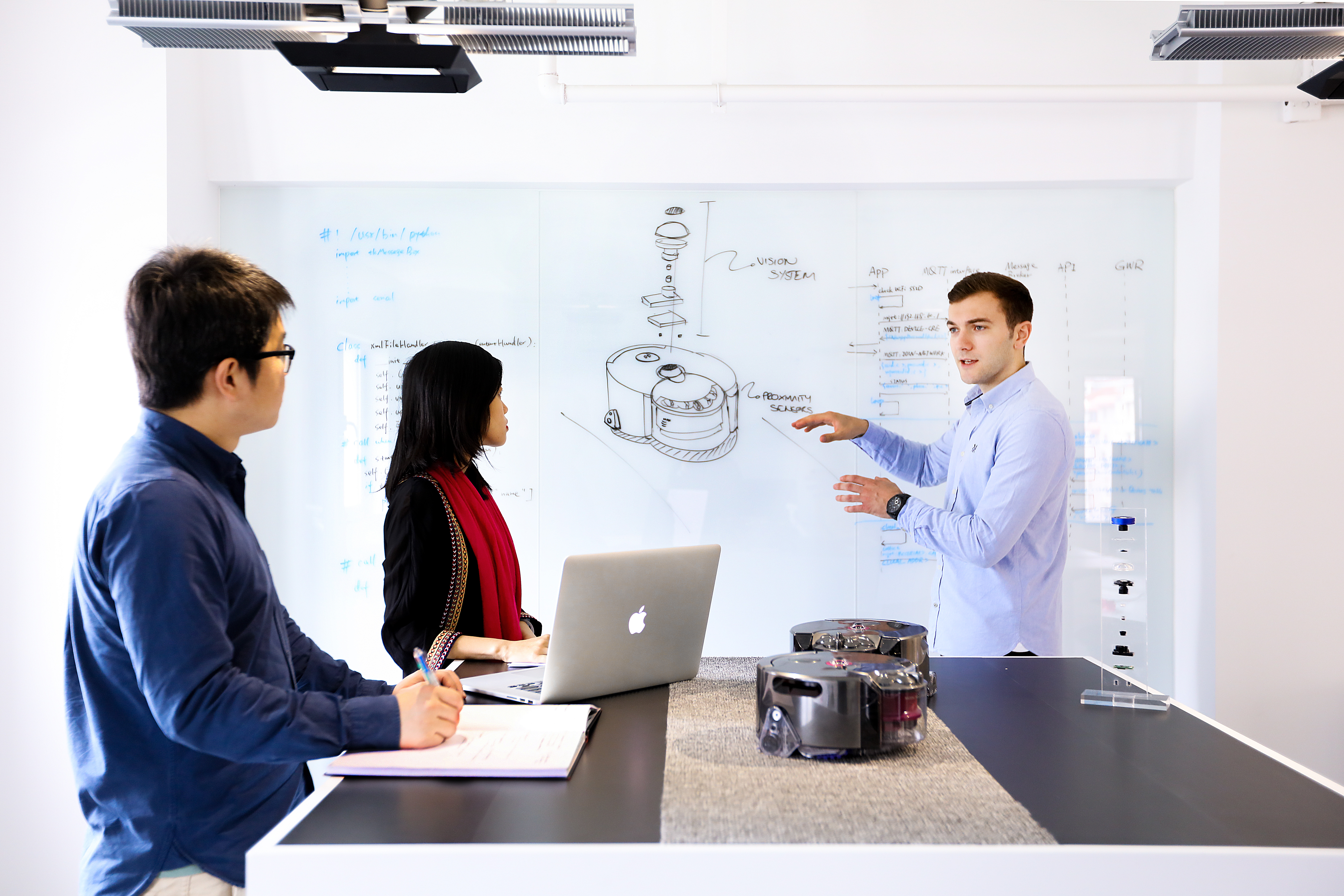 Graduates  in a mentoring session